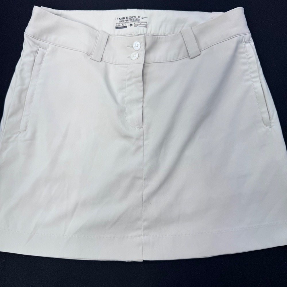 Nike Golf Tour Performance Dri-FIT Skort Beige Tan Size 8 Activewear Skirt